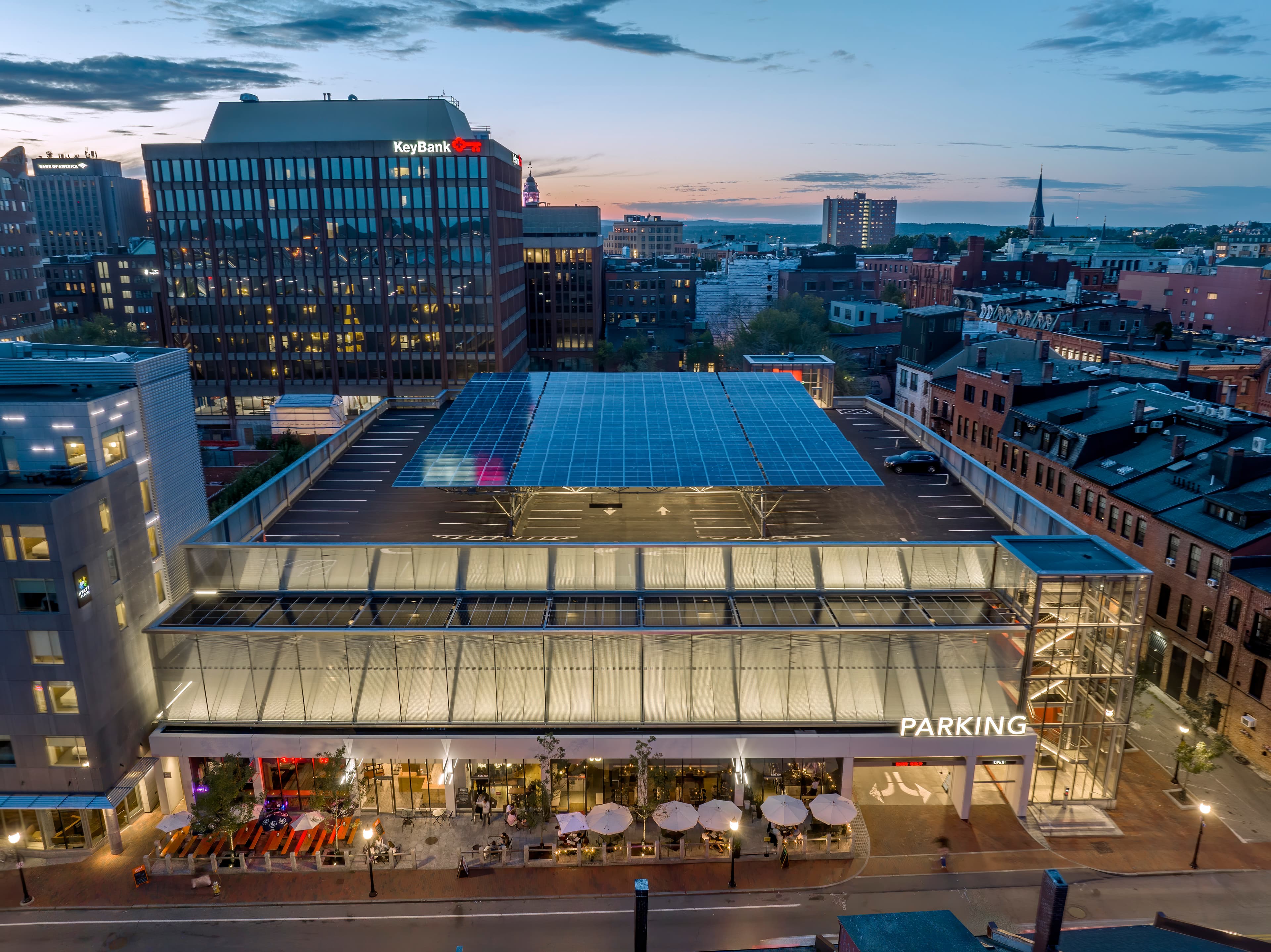 Old Port Square Garage - Image 2
